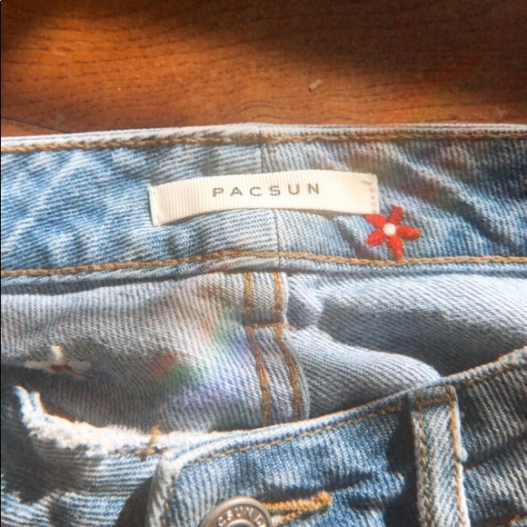 SOLD - PacSun Red Daisy Mom Jeans - Picture 7 of 7